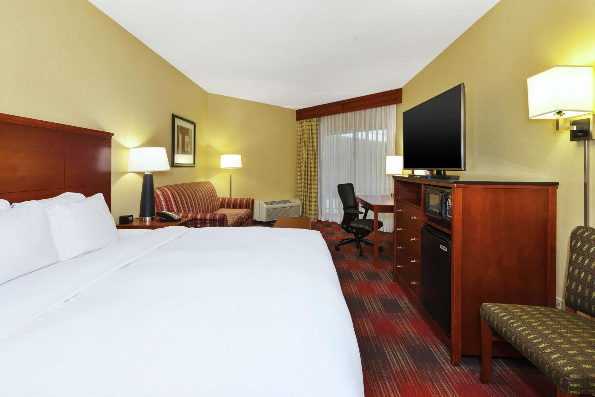 Doubletree By Hilton Holland Hotell Exteriör bild